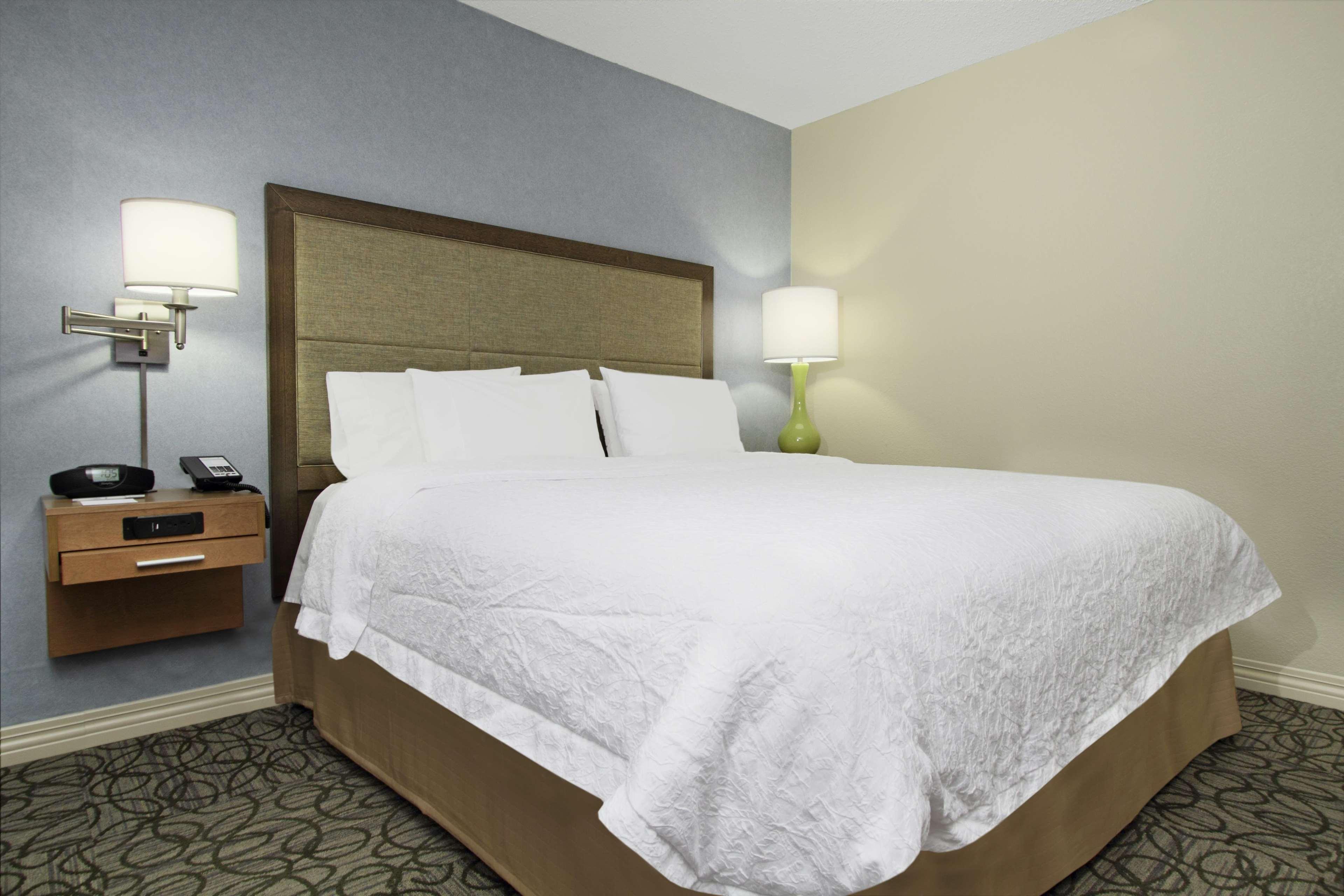 Hampton By Hilton Austin South - I-35 & Ben White Hotel Bagian luar foto