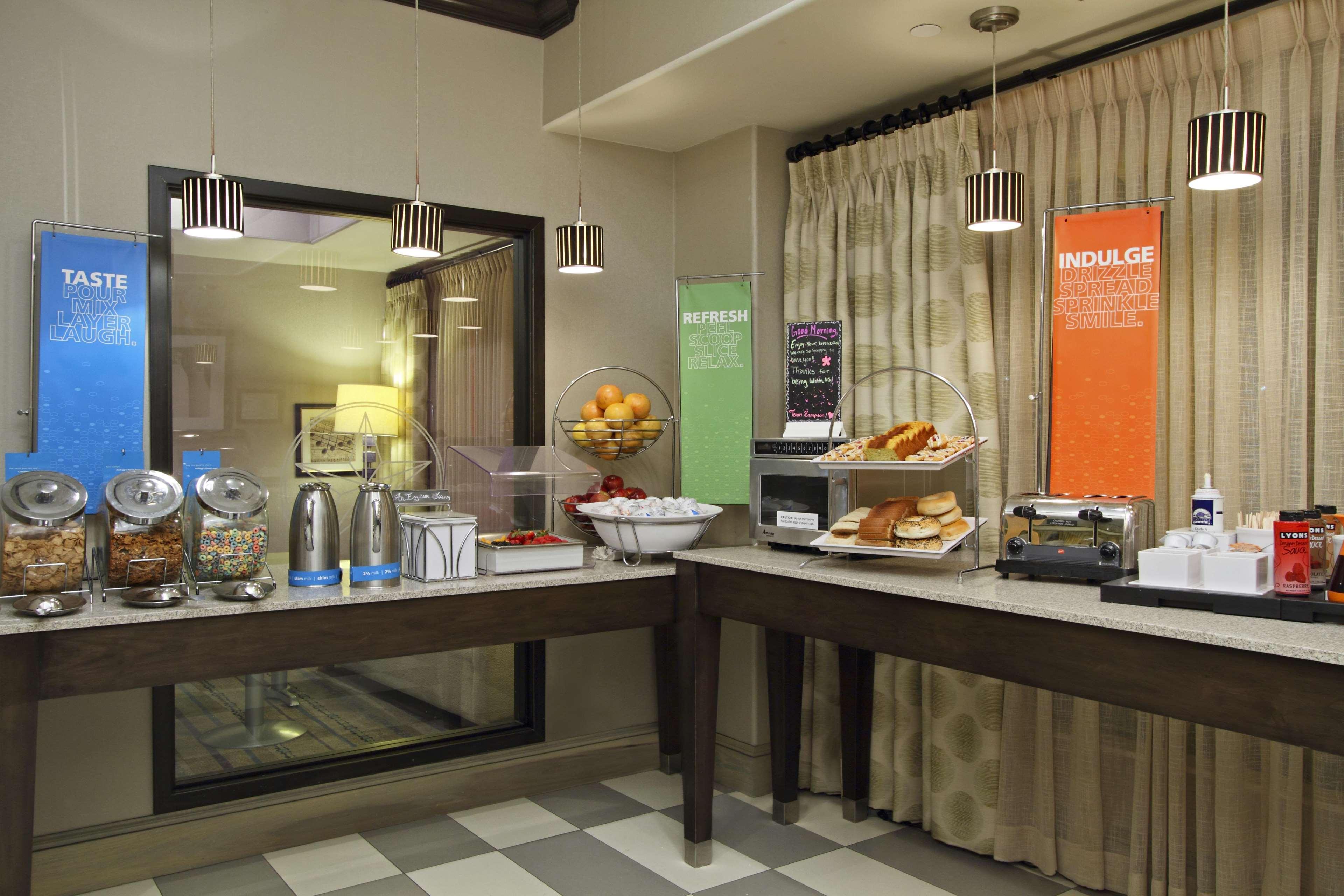 Hampton By Hilton Austin South - I-35 & Ben White Hotel Bagian luar foto