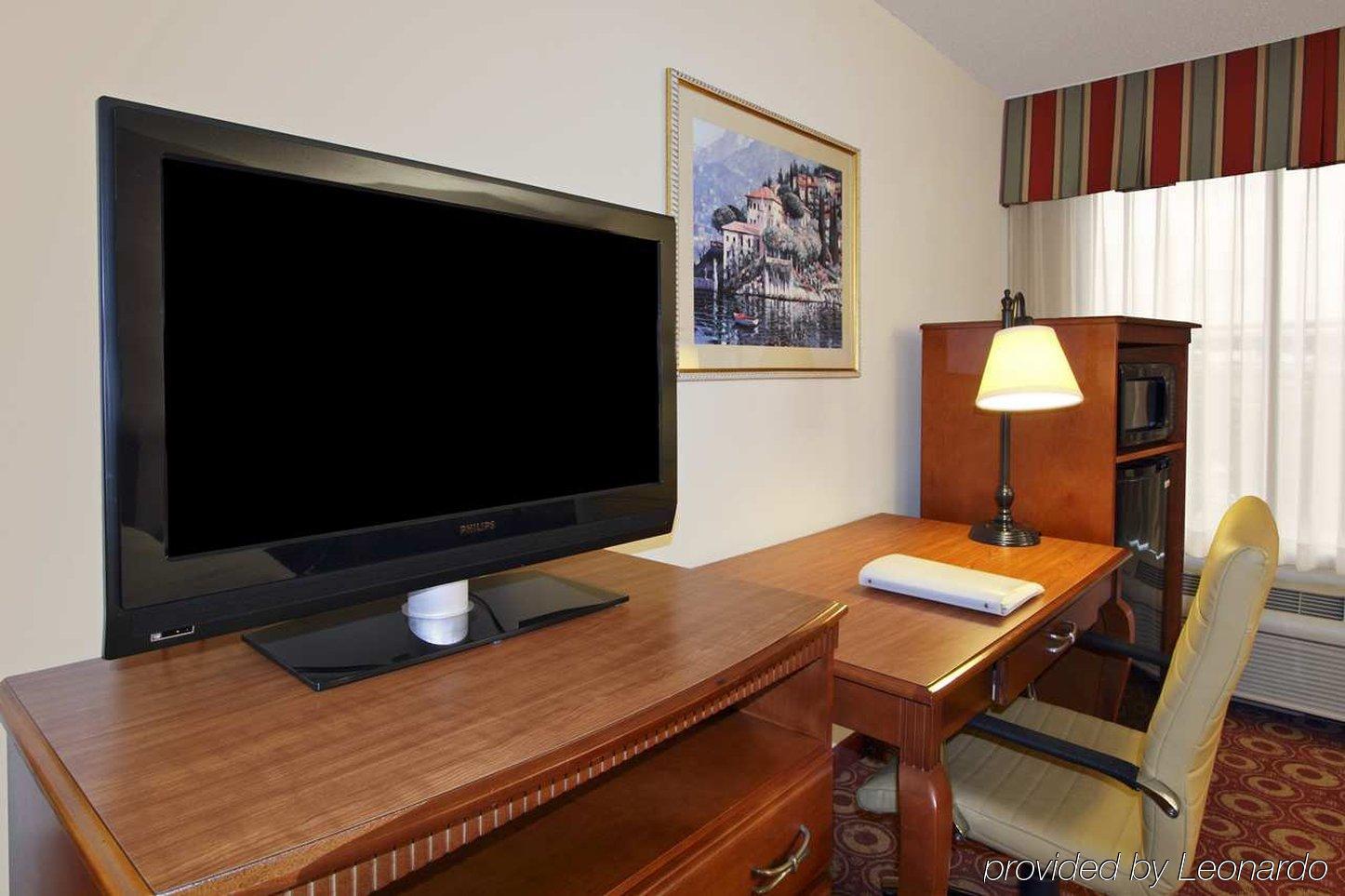 Hampton By Hilton Austin South - I-35 & Ben White Hotel Bagian luar foto