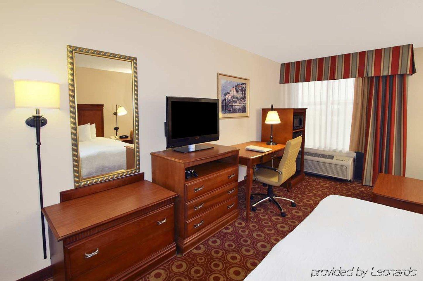 Hampton By Hilton Austin South - I-35 & Ben White Hotel Bagian luar foto
